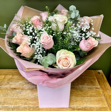 Mothers Day Dozen Roses